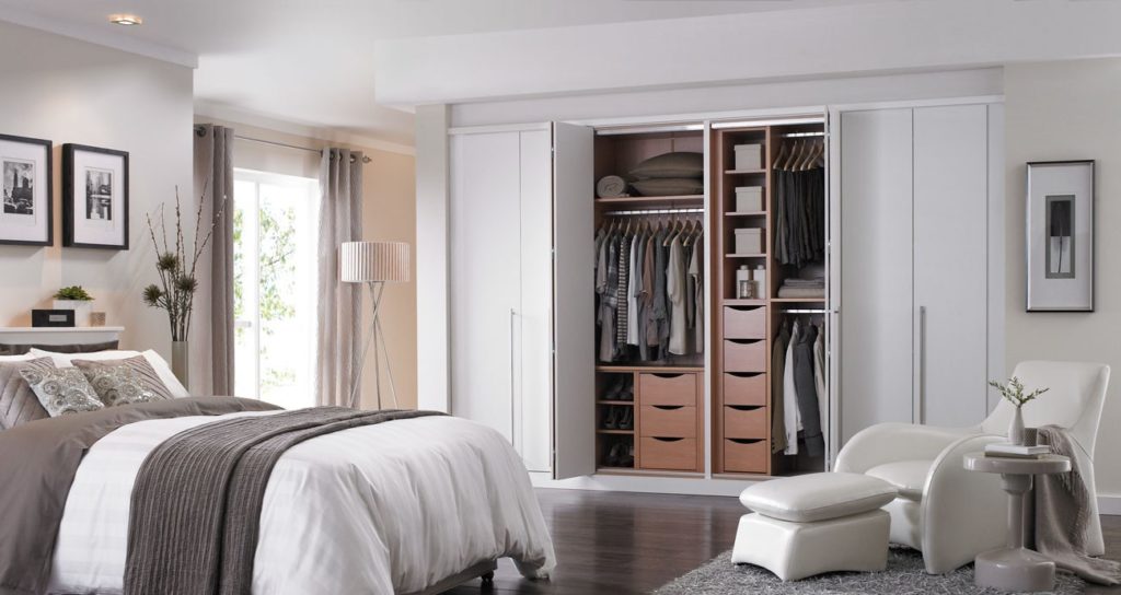 sliding door-hinged door