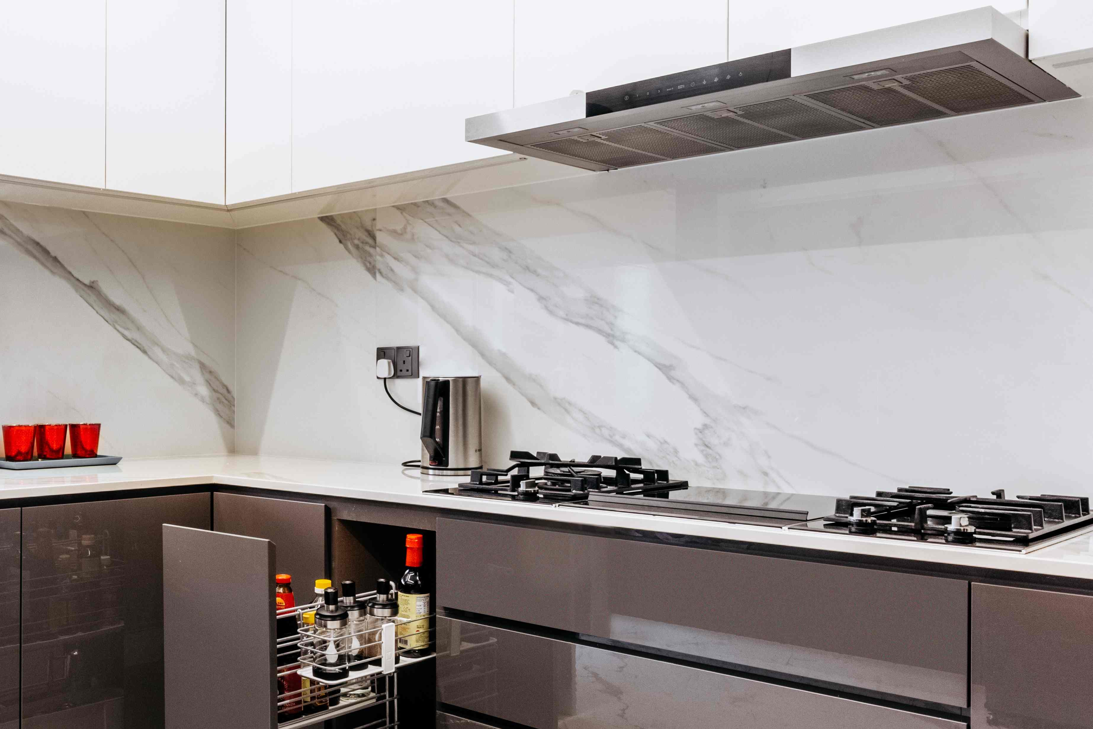 Glossy White Ceramic Tiles Design For Kitchen Backsplash | Livspace