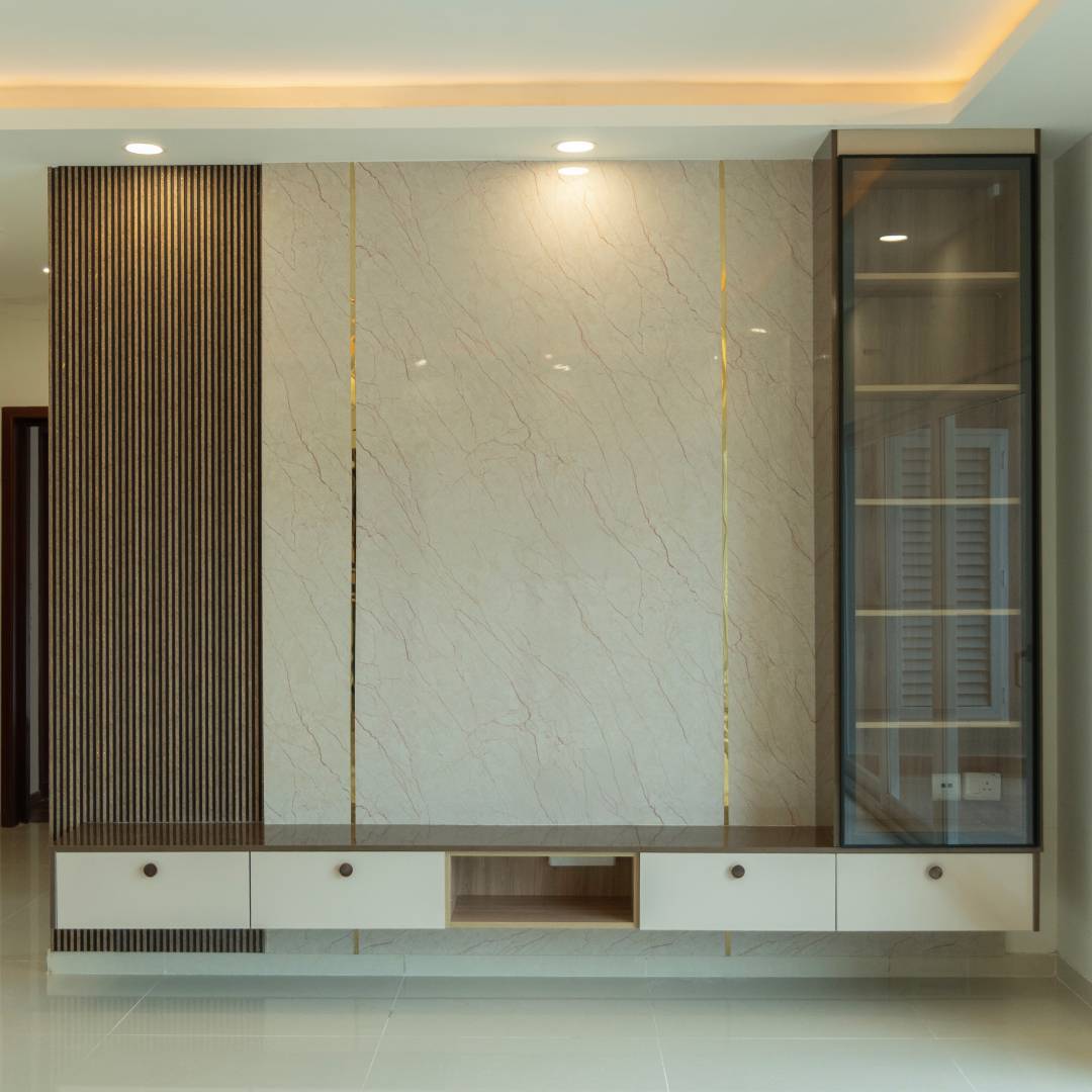 White Contemporary TV Unit Design with Glass Cabinet and Vertical Slats ...