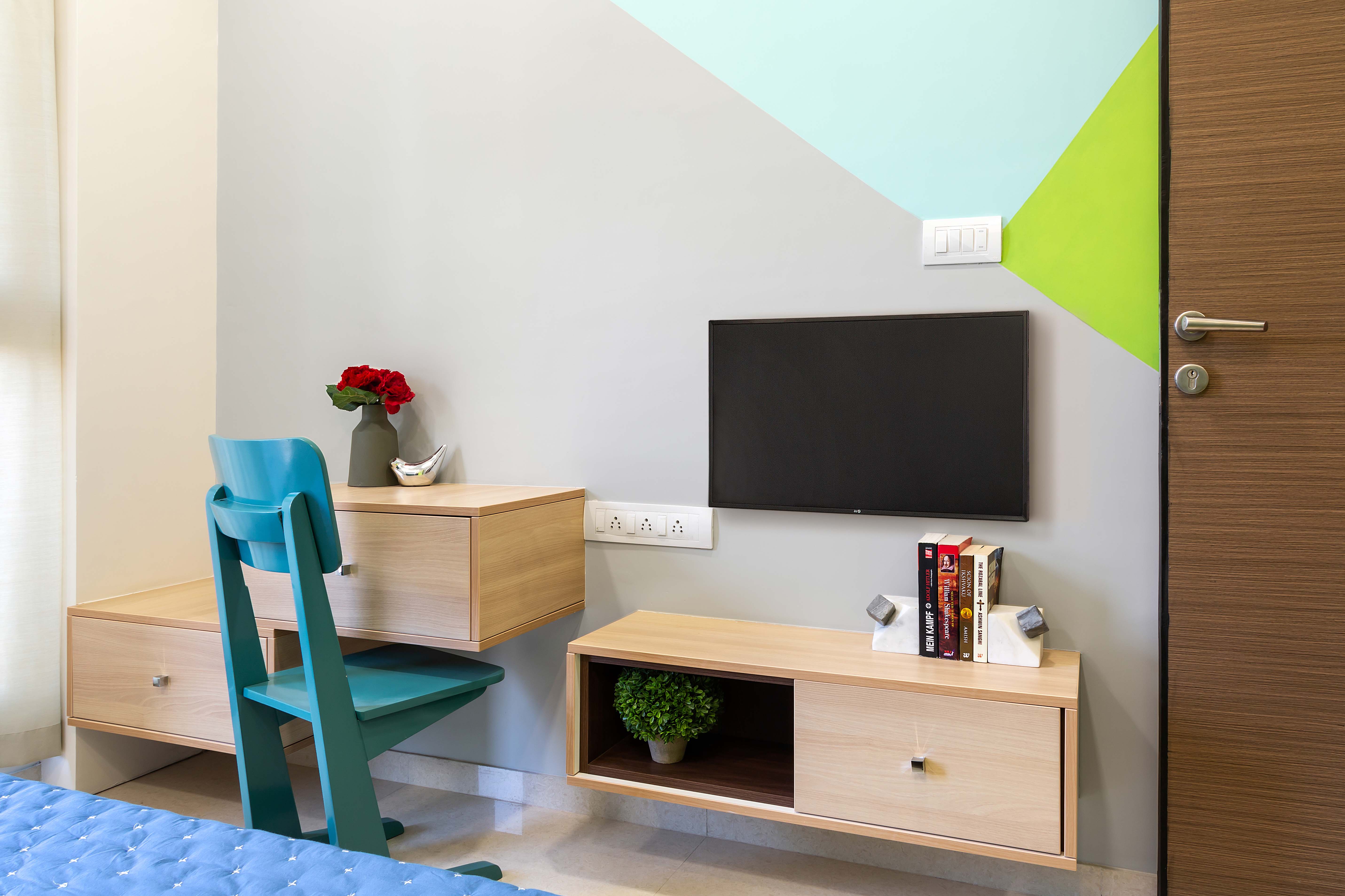 View of Compact Home Office Design With Light Wooden Details | Livspace