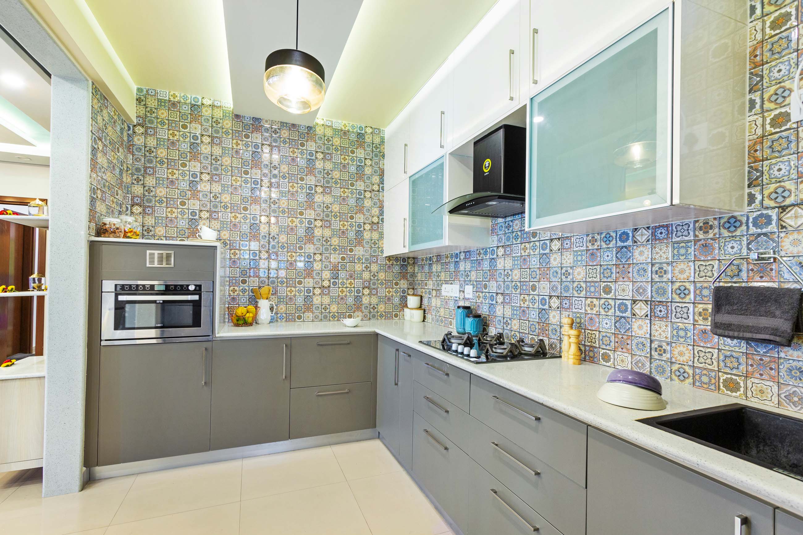 Spacious 3BHK with Floor-to-Ceiling Wardrobes and Contemporary ...