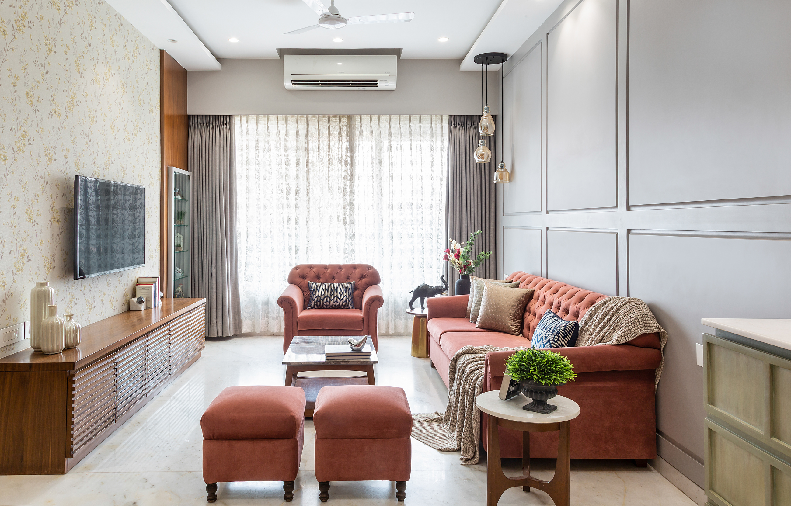 Modern Style Elegant Design Spacious Living Room | Livspace